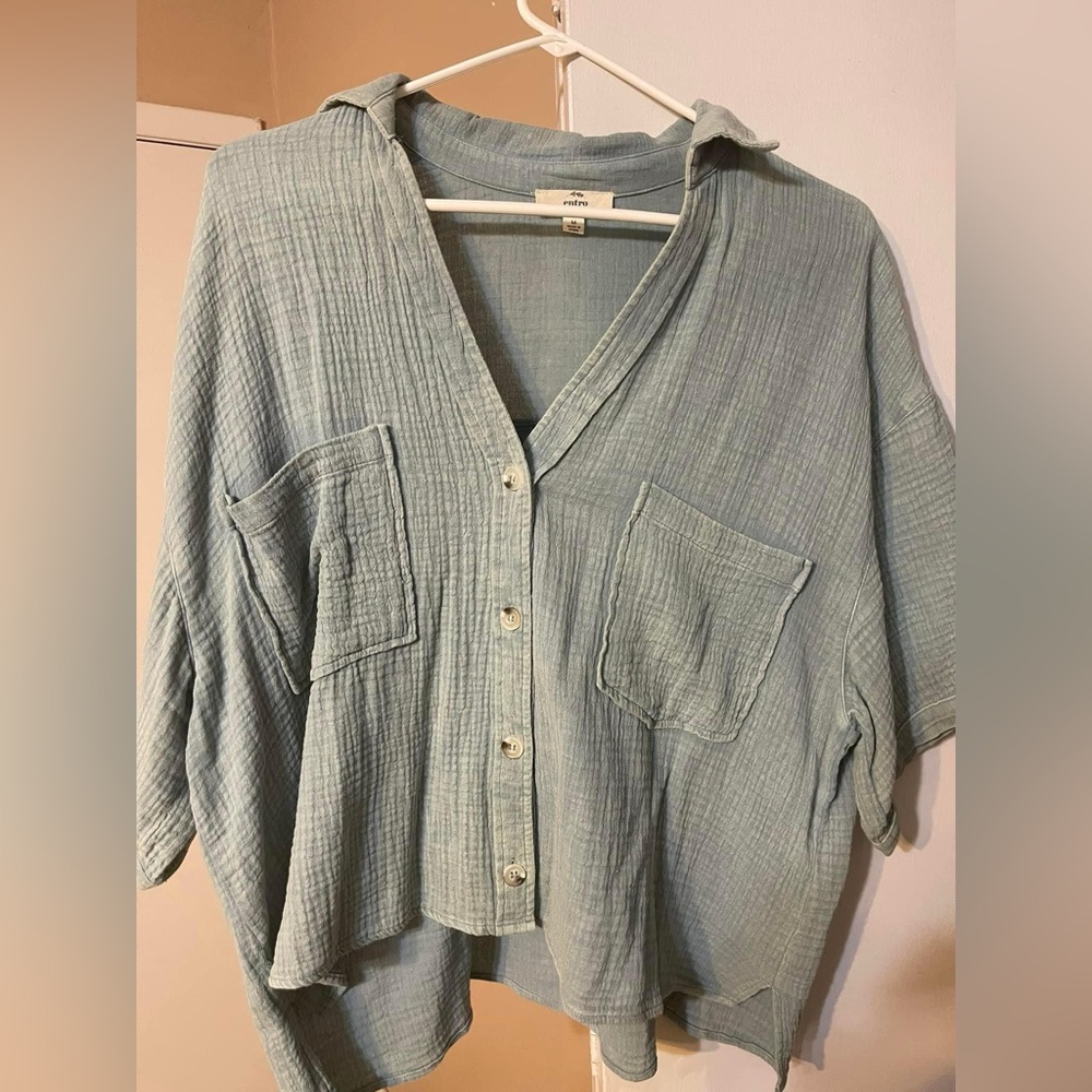 Blue Acid Wash Muslin v-Neck Button Down collared Crop top